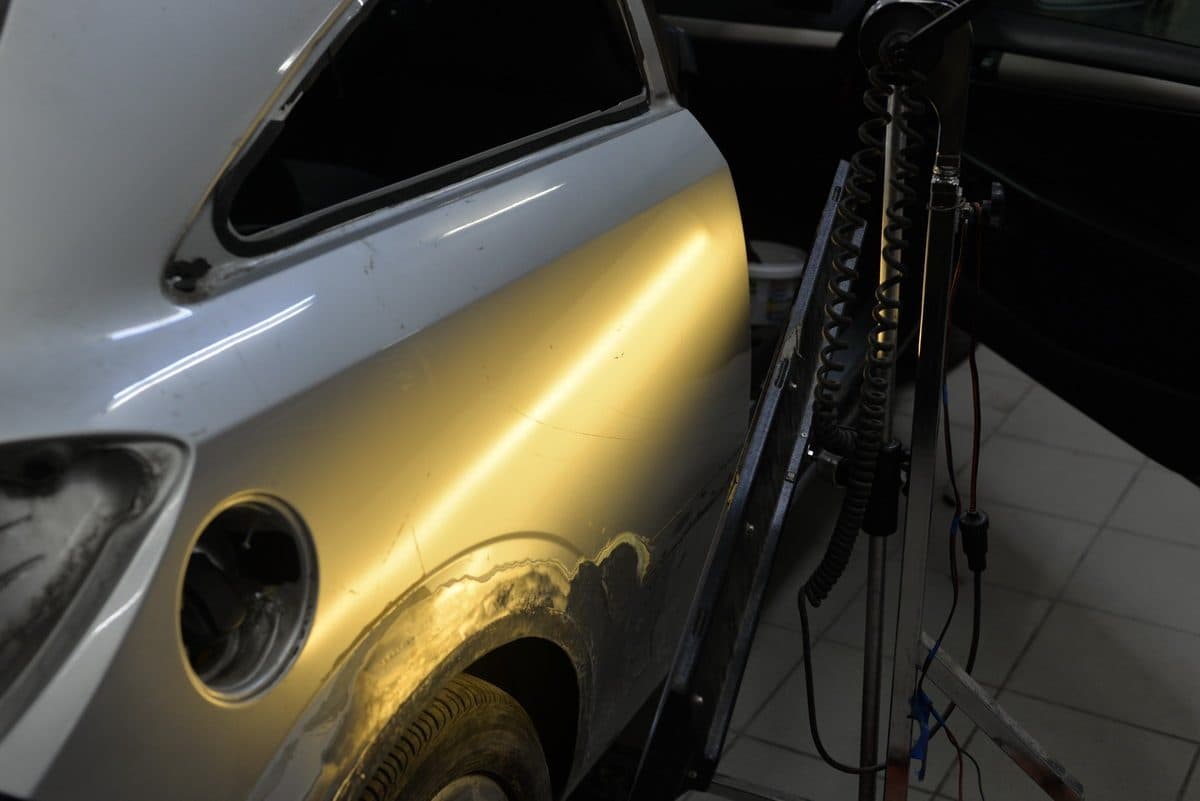 После PDR — вмятина устранена без покраски